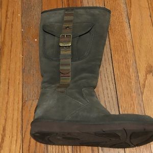 Khaki tall style cargo UGG boot